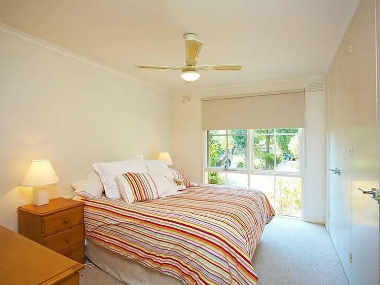 Sixth view of Homely house listing, 2 Epacris Court, Ringwood North VIC 3134