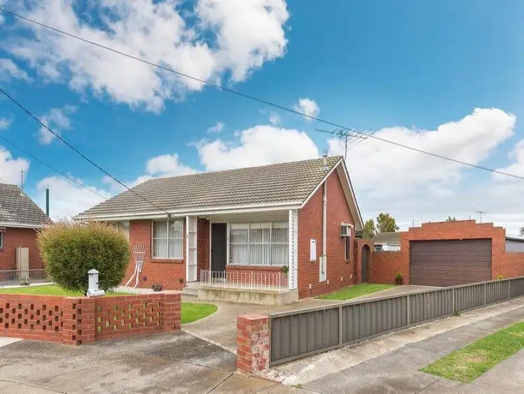 6 Maine Court, Corio VIC 3214