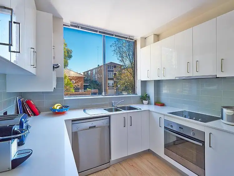 Fifth view of Homely apartment listing, 2/52 Penkivil Street, Bondi NSW 2026