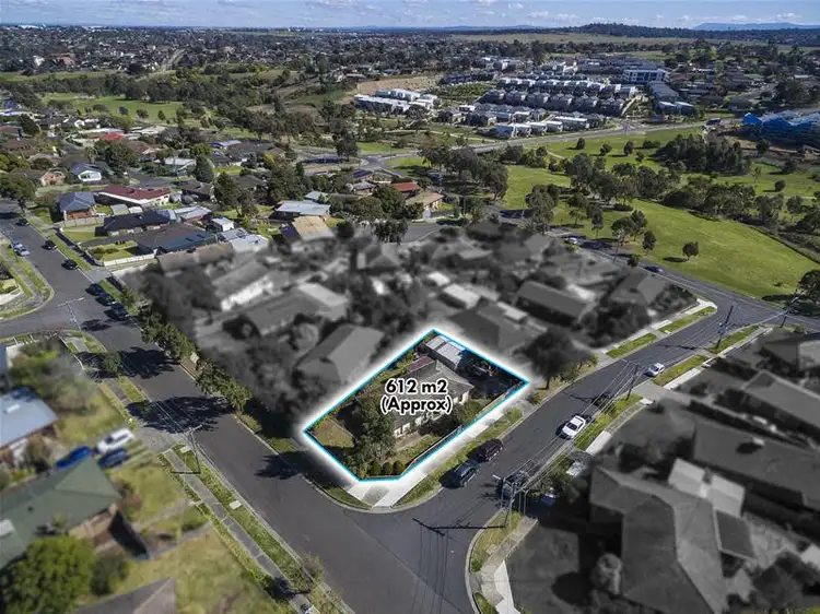 Second view of Homely house listing, 15 Heywood Crescent, Broadmeadows VIC 3047