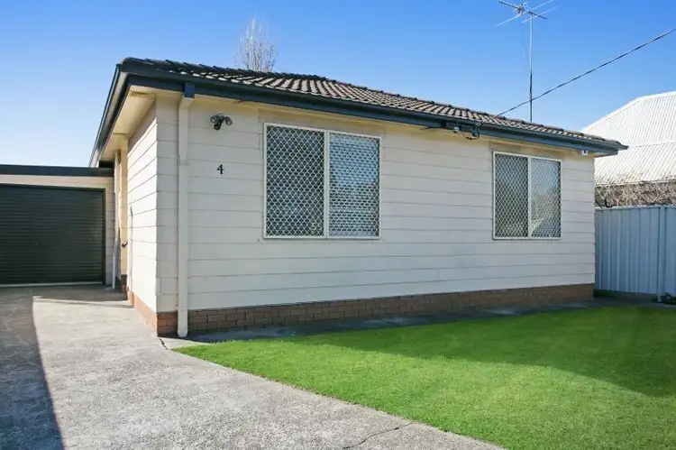 4 Braye Street, Mayfield NSW 2304