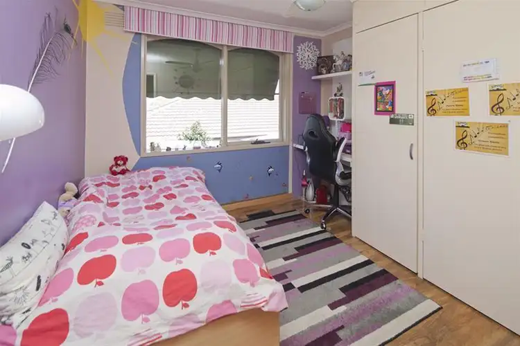 Sixth view of Homely house listing, 7 Viminalis Court, Endeavour Hills VIC 3802
