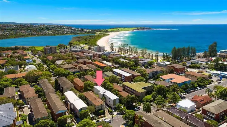 Second view of Homely unit listing, 5/118 Pacific Parade, Dee Why NSW 2099