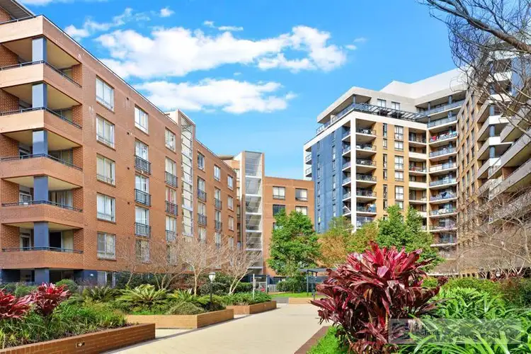 5004/57-72 Queen Street, Auburn NSW 2144