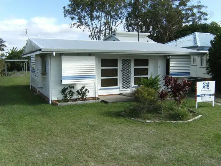 42 Palmer Avenue, Golden Beach QLD 4551