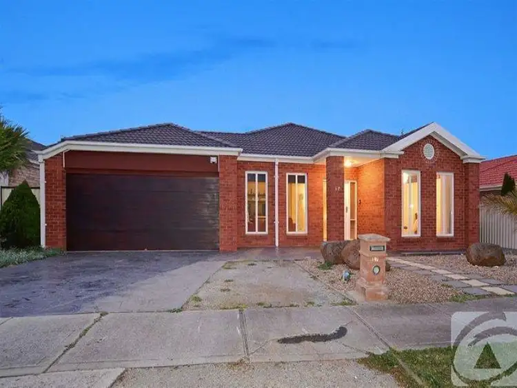 17 Webbs Avenue, Taylors Hill VIC 3037