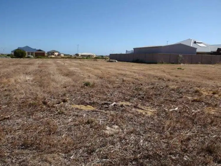 10 Hamelin Avenue, Jurien Bay WA 6516