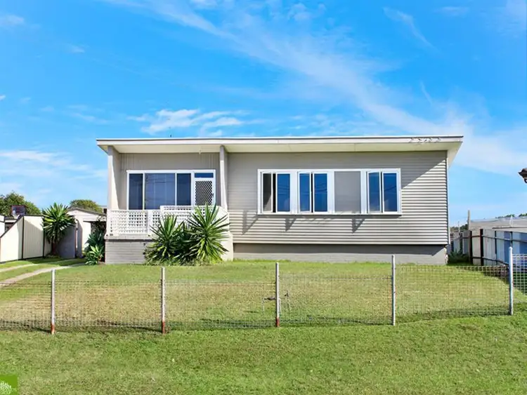 2 MacKay Street, Warilla NSW 2528