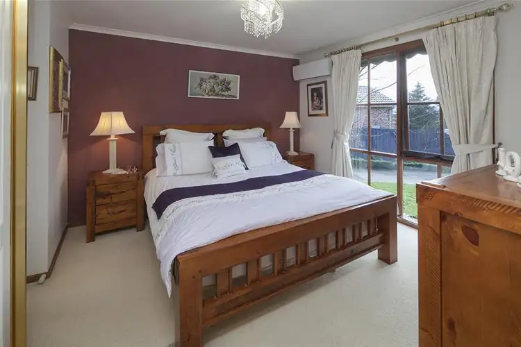 Second view of Homely house listing, 9 Pridham Court, Endeavour Hills VIC 3802