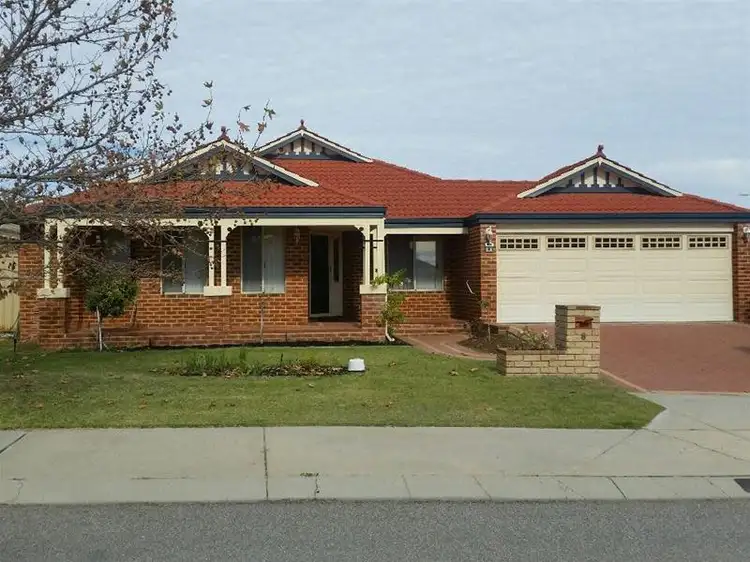 8 Hampton Road, Darch WA 6065