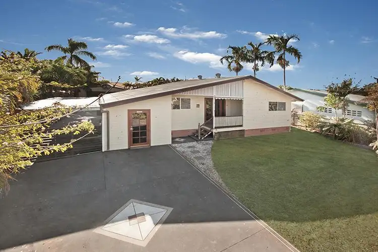 23 Jannila Avenue, Cranbrook QLD 4814