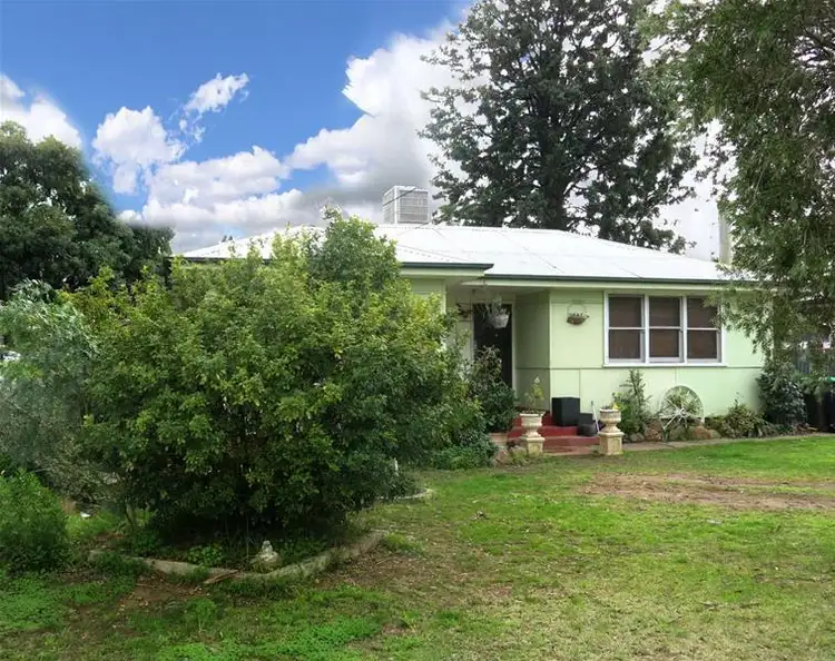 11 Jack Avenue, Mount Austin NSW 2650