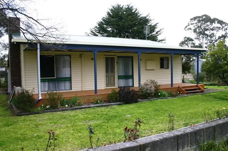 30 Ritchie Street, Caramut VIC 3274