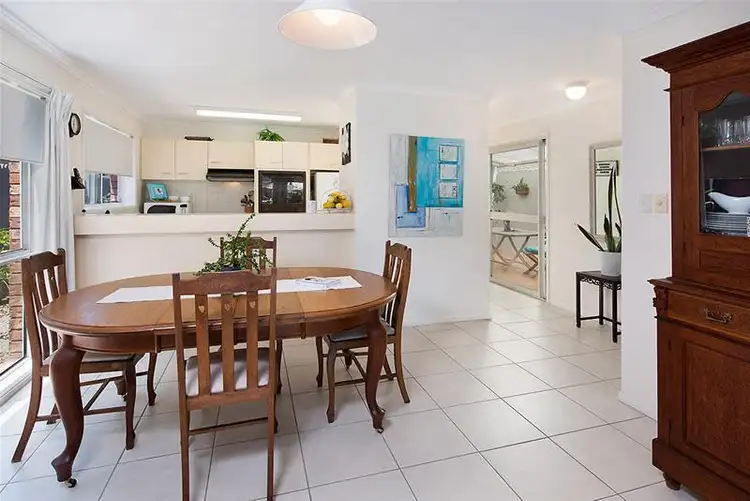 Fifth view of Homely unit listing, 2/20 Akeringa Place, Mooloolaba QLD 4557