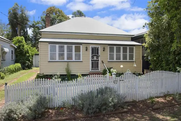 67 Alford Street, Mount Lofty QLD 4350