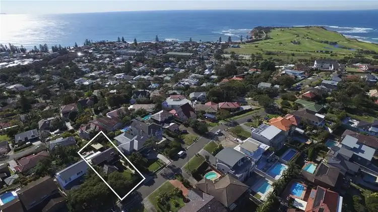 Fourth view of Homely house listing, 12 Norfolk Avenue, Collaroy NSW 2097