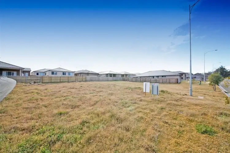 2306 Hampshire Boulevard, Spring Farm NSW 2570