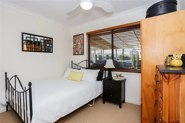 Sixth view of Homely house listing, 2 Daydream Close, Ashtonfield NSW 2323