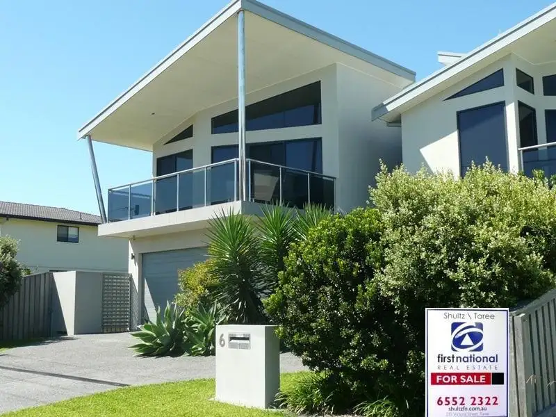 Main view of Homely semi-detached listing, 2/6 Ocean Drive, Wallabi Point NSW 2430