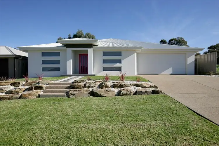 47 Strickland Drive, Boorooma NSW 2650