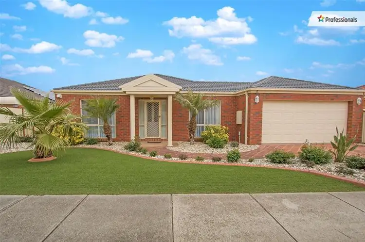 31 Hillcrest Drive, Hillside VIC 3037