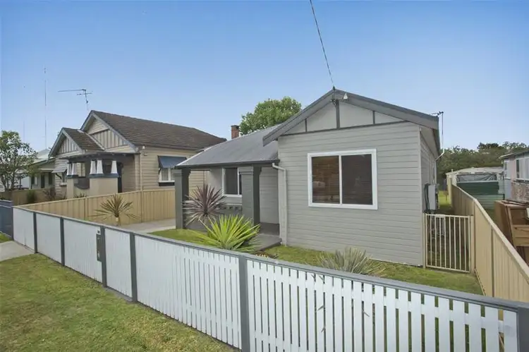 25 Moolcha Street, Mayfield NSW 2304