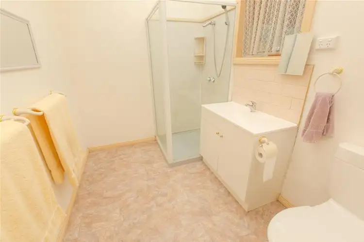 Sixth view of Homely house listing, 7 Westcliff Crescent, Red Cliffs VIC 3496