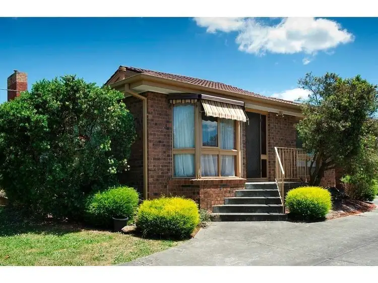 Main view of Homely unit listing, 1/7 Pearwood Street, Ringwood VIC 3134