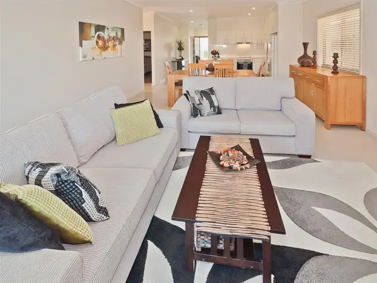 3/145 Northcote Street, Brighton QLD 4017