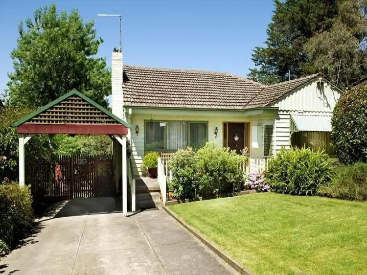 7 Wildwood Grove, Ringwood VIC 3134