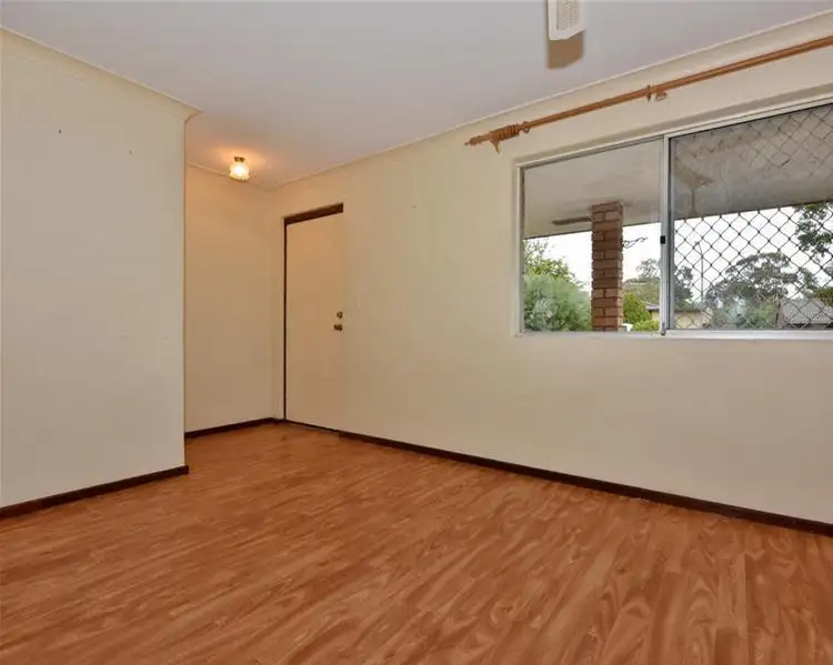 Seventh view of Homely house listing, 3 Gypsy Rise, Swan View WA 6056