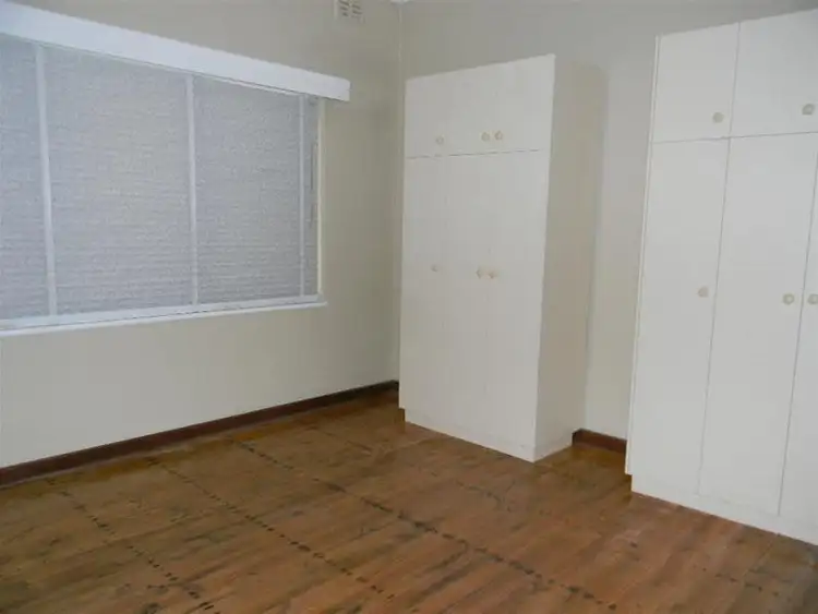 Sixth view of Homely house listing, 10 Hindmarsh Road, Murray Bridge SA 5253