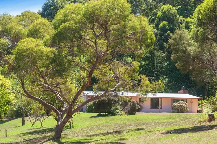97 Illawarra Avenue, Margaret River WA 6285