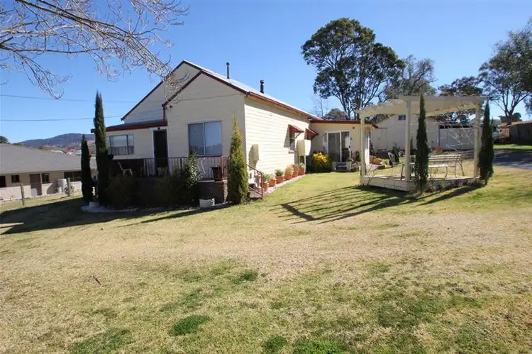 108 Pelham Street, Tenterfield NSW 2372