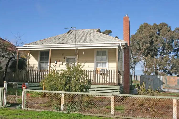 56 McLellan Street, Ararat VIC 3377