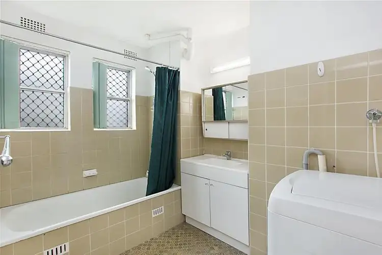 Seventh view of Homely unit listing, 2/18 High Street, The Hill NSW 2300