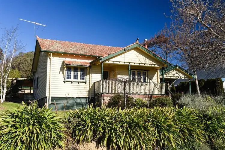 32 Lower Stanley Road, Beechworth VIC 3747
