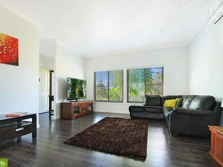 36 Central Road, Unanderra NSW 2526
