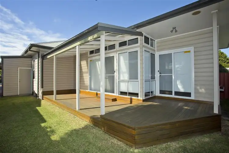 14 Newcastle Street, Hamilton North NSW 2292