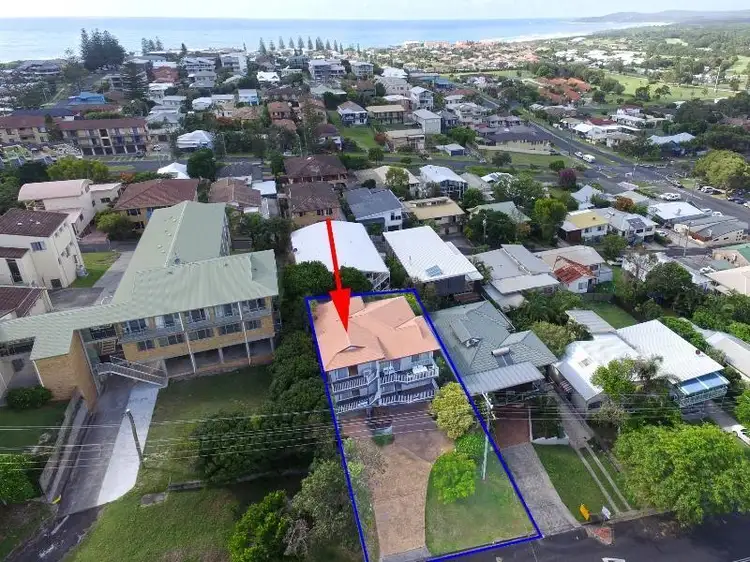 1/4 Coldstream Street, Yamba NSW 2464