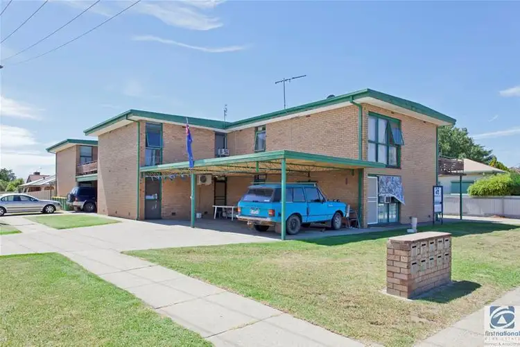 10 206 Lawrence Street, Wodonga VIC 3690
