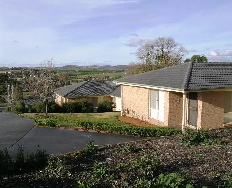 Second view of Homely house listing, 3/9 Victoria Street, Yass NSW 2582