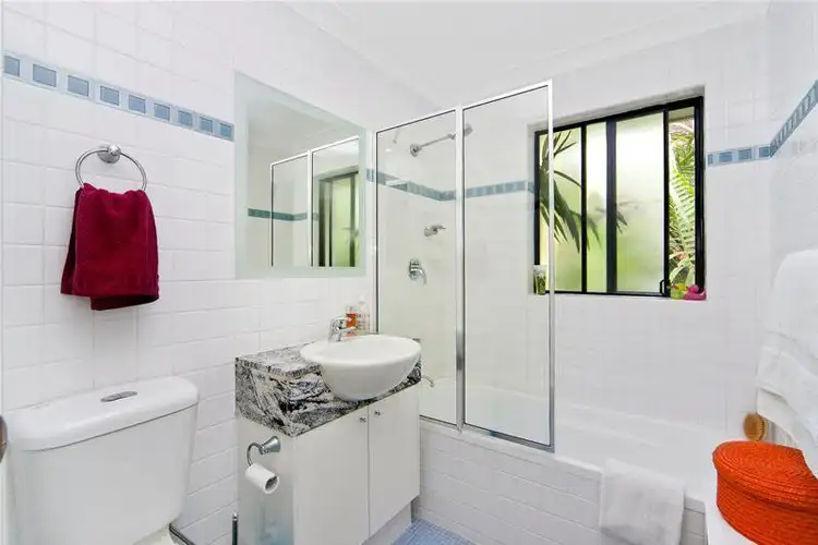 Fourth view of Homely unit listing, 7/11-13 Clarence Avenue, Dee Why NSW 2099