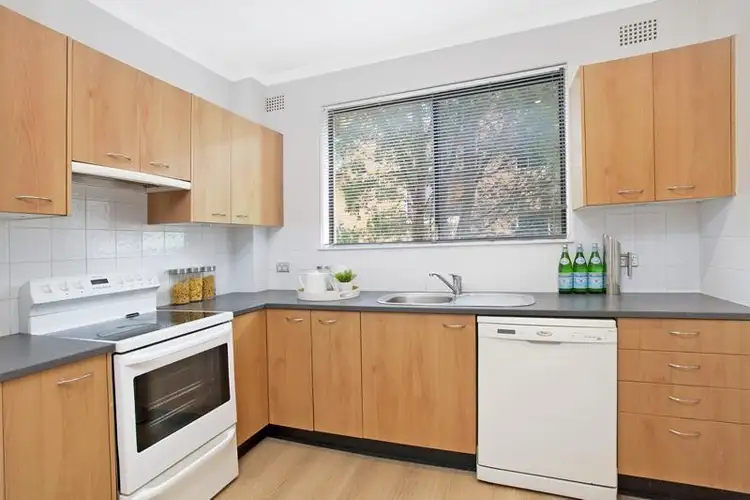 Fourth view of Homely apartment listing, 4/9 Lismore Avenue, Dee Why NSW 2099