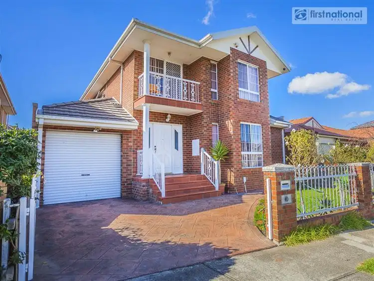 Second view of Homely house listing, 14 GOLDEN ASH Court, Meadow Heights VIC 3048