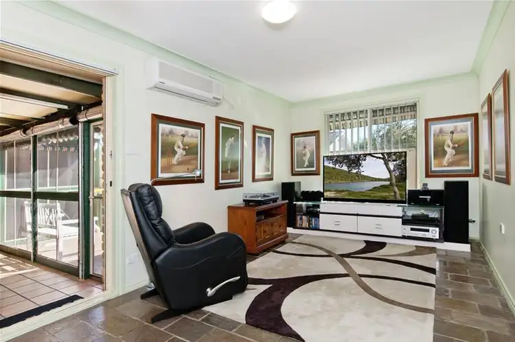 Fifth view of Homely villa listing, 1/1 Glen Close, North Haven NSW 2443