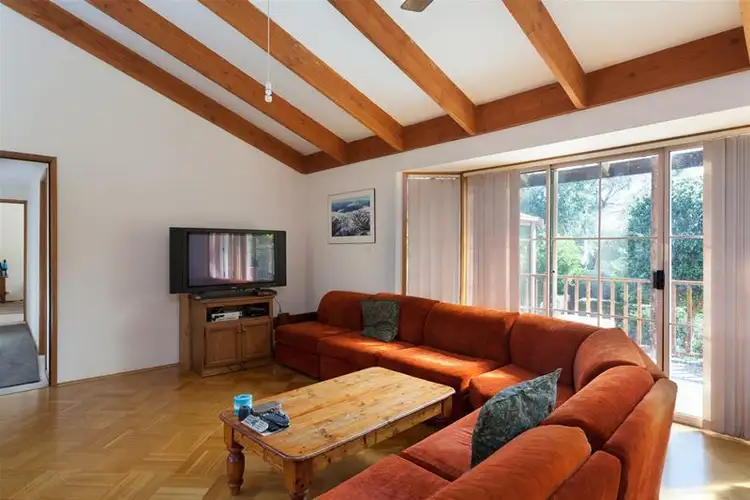 Second view of Homely house listing, 6 Anne Close, Somerville VIC 3912