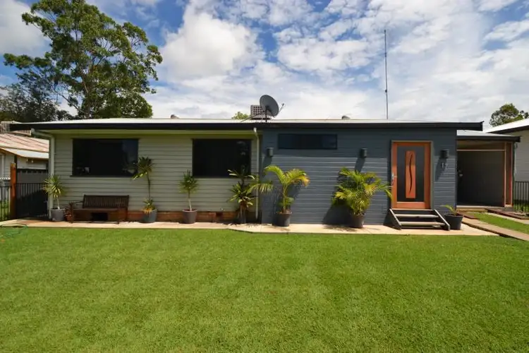 17 Collard Street, Biloela QLD 4715