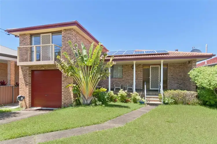 13 Rowley Street, North Haven NSW 2443