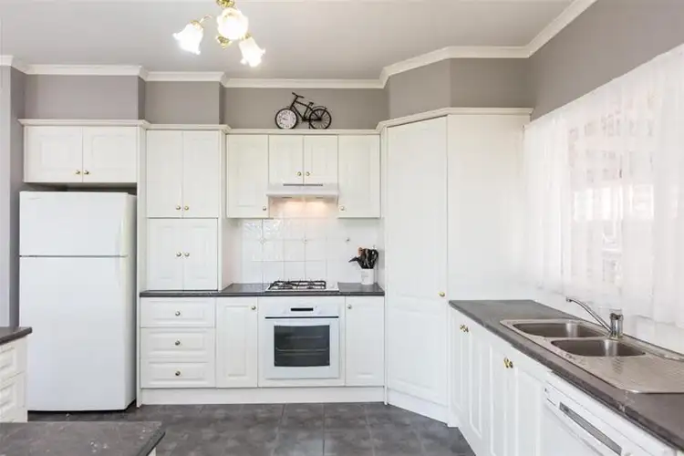 Fifth view of Homely house listing, 33 Herston Drive, Mildura VIC 3500